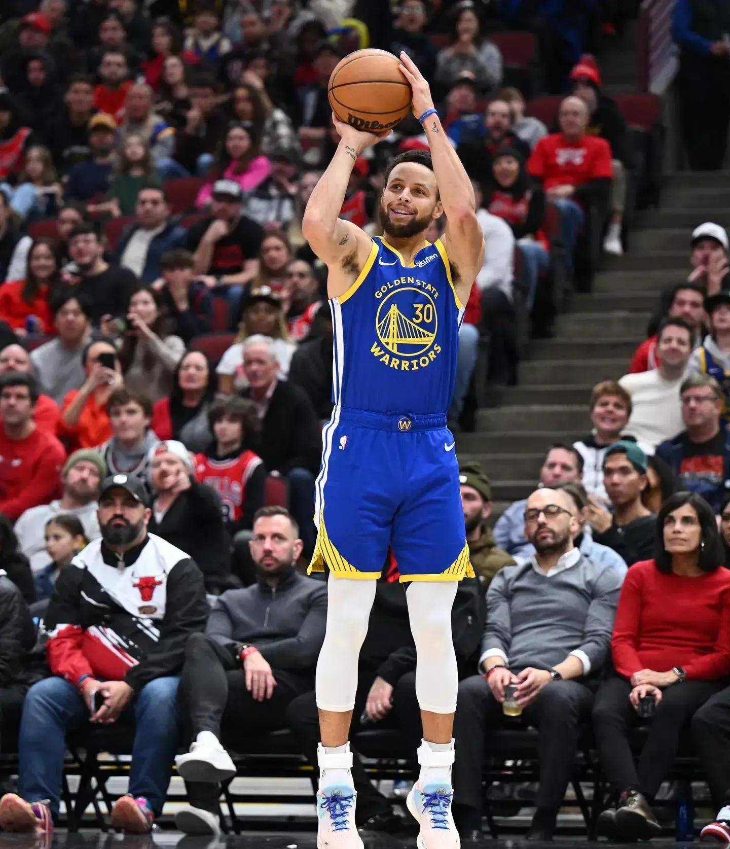 他更加倾向 他更加倾向